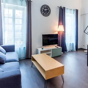  Apartment Haussmannien Type Loft, Climatise - Vieux-port-le Panier, France
